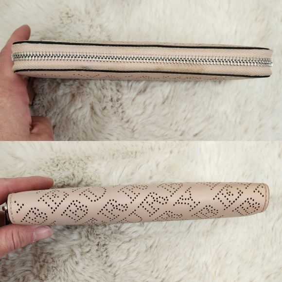 Burberry Calfskin Pale Fawn Pink Perforated Logo Zip Around Continental Wallet - Picture 5 of 16